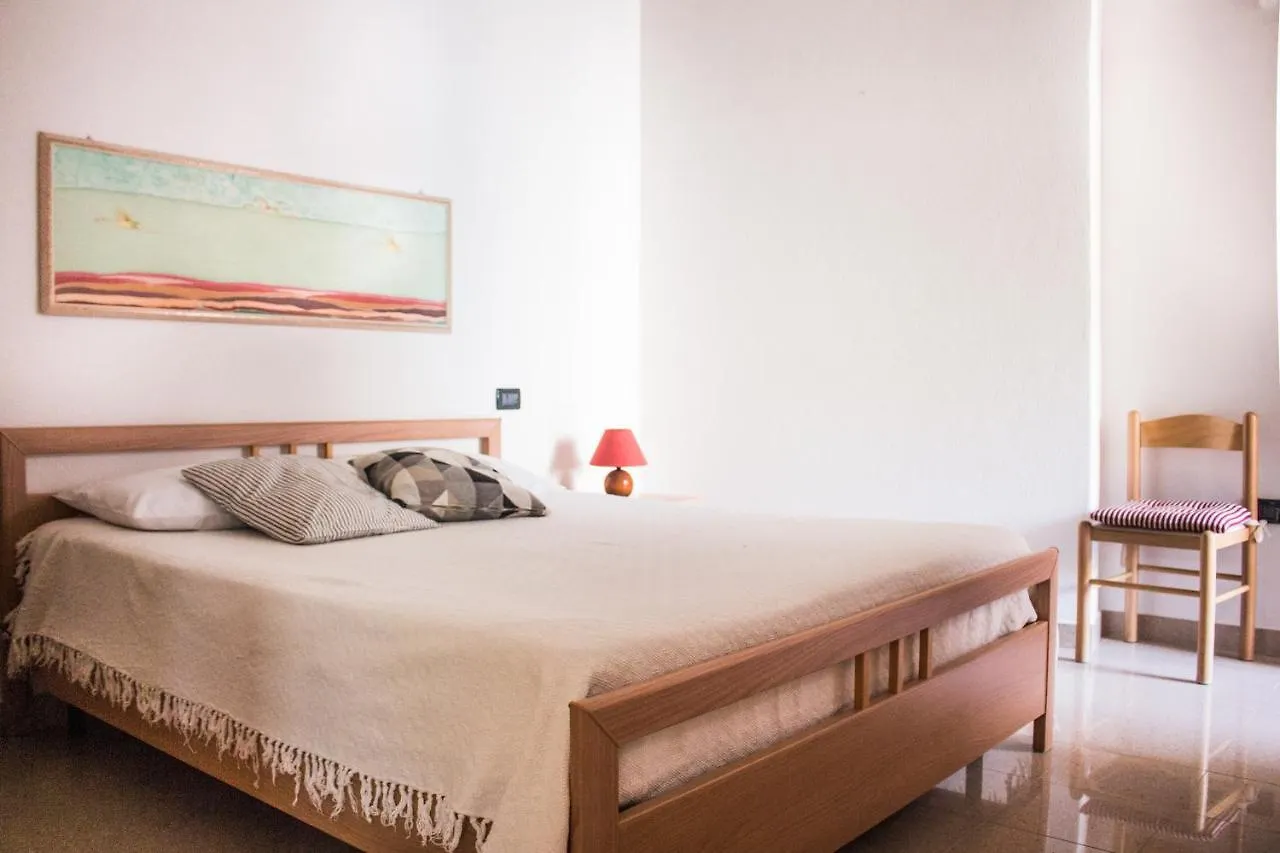Residenze Branca III Seaview Apartment Orosei 0*,